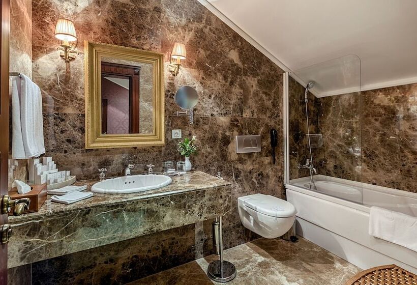 سوئیت پرزیدنت, Dobedan Exclusive Hotel & Spa