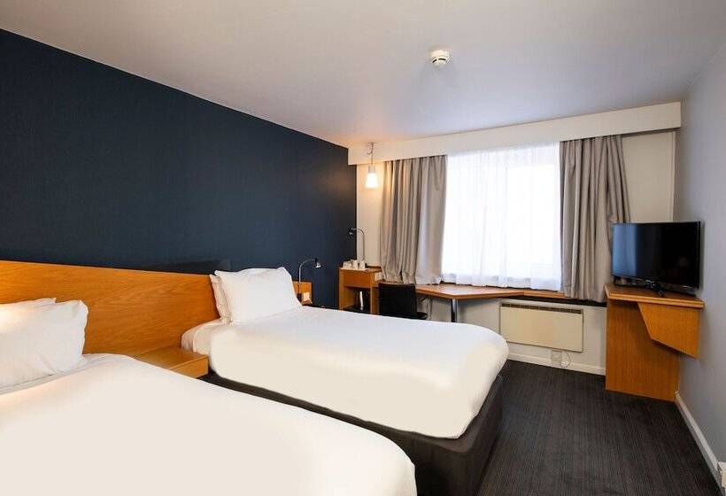 Quarto Estandar, Holiday Inn Express Newport