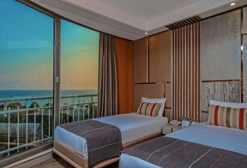 اتاق خانوادگی, Arycanda Kirman Premium   Ultra All Inclusive