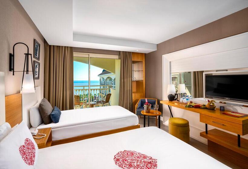 اتاق اساندارد با چشم‌انداز جانبی به دریا, Sidera Kirman Premium   Ultra All Inclusive