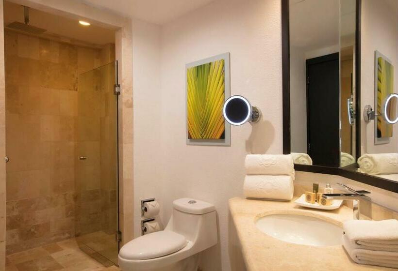 اتاق دلوکس با تخت کینگ و چشم‌انداز, Krystal Grand Nuevo Vallarta