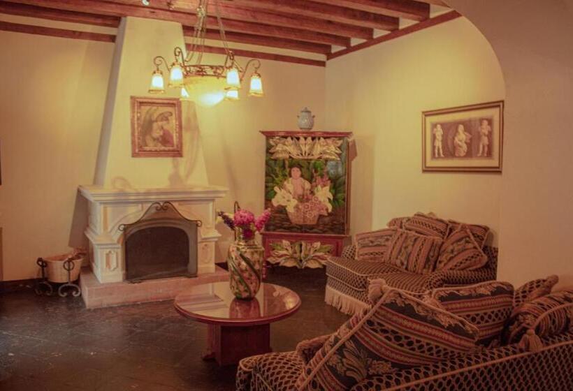 Superior Suite, Mansión De Los Sueños