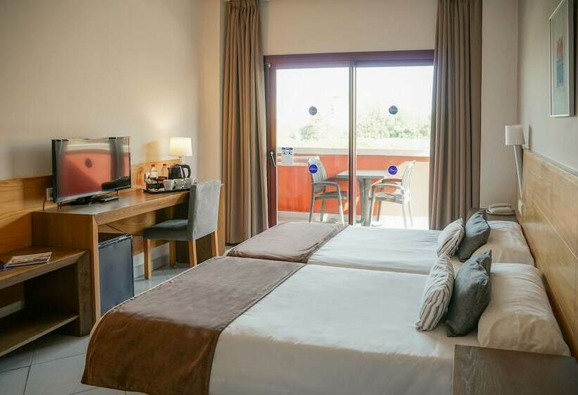 غرفة قياسية, Ohtels Campo De Gibraltar