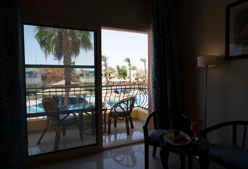 اتاق استاندارد با چشم‌انداز استخر, Sierra Sharm El Sheikh