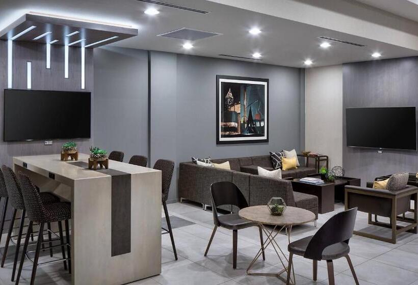اتاق کلاب, Wyndham Atlanta Buckhead Hotel & Conference Center