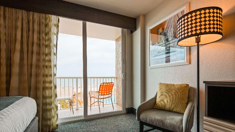 سوئیت با تخت بزرگ, Best Western Plus Daytona Inn Seabreeze