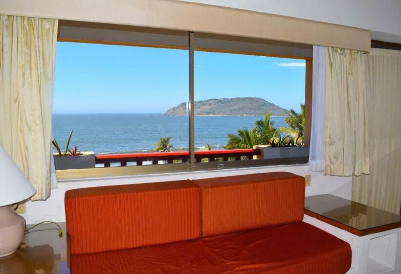 Suite met Uitzicht op Zee, Costa De Oro Beach