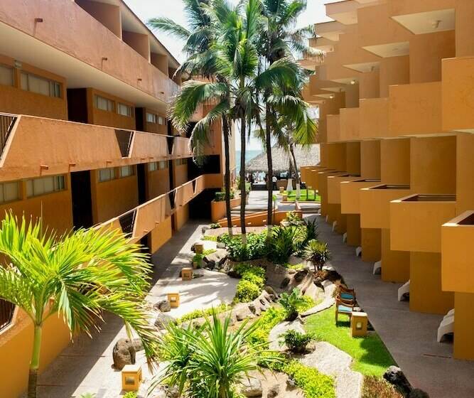 Standard Room Garden View, Costa De Oro Beach