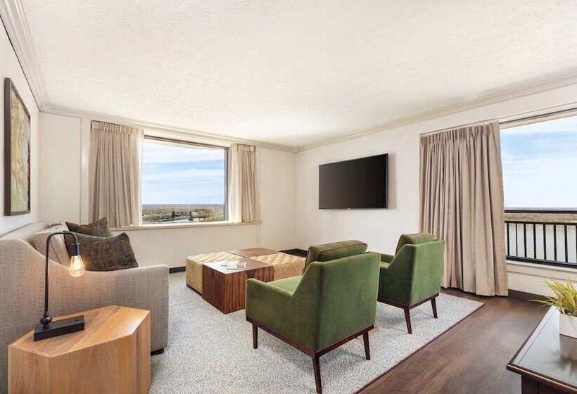 سوییت لوکس, Galt House Hotel, A Trademark Collection