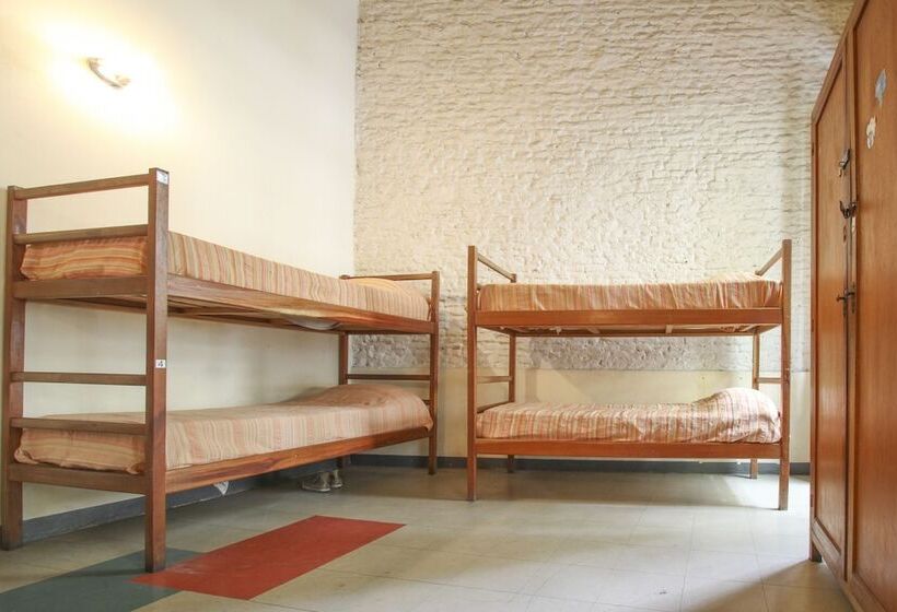 Bed in Shared Room, Granados Hostel