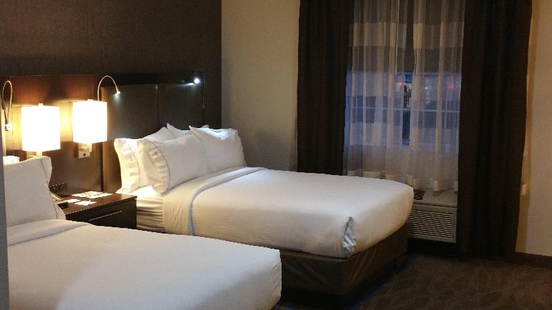اتاق استاندارد, Holiday Inn Express  & Suites Santa Clara