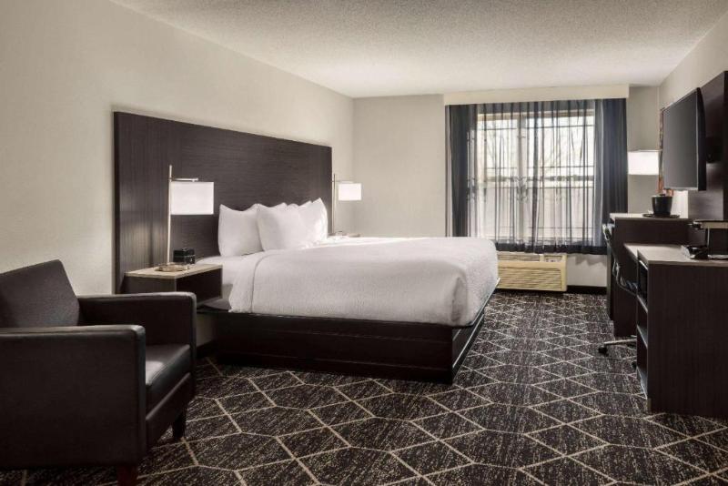 Club Room King Bed, Hyatt Regency Tulsa Downtown
