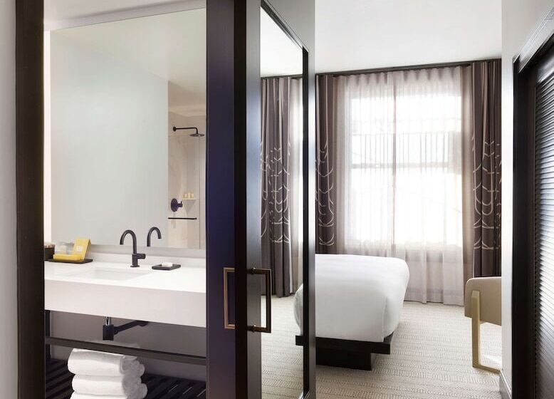 غرفة تنفيذية, The Clift Royal Sonesta San Francisco