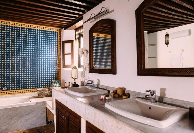 Quarto Deluxe, Riad Maison Bleue And Spa