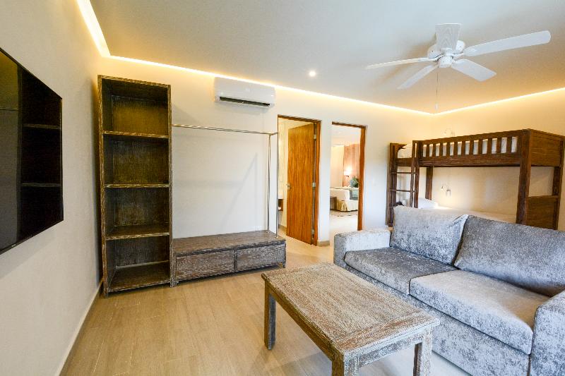 اتاق خانوادگی, Sandos Caracol Eco Resort  All Inclusive