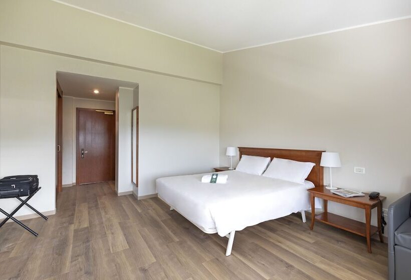اتاق استاندارد سه نفره, B&b Hotel Affi   Lago Di Garda