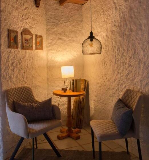 سوییت اجرایی, Bosques Del Sol Suites