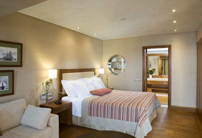 Deluxe Suite Sea View, Elounda Bay Palace, A Member Of The Leading Hotels Of The World