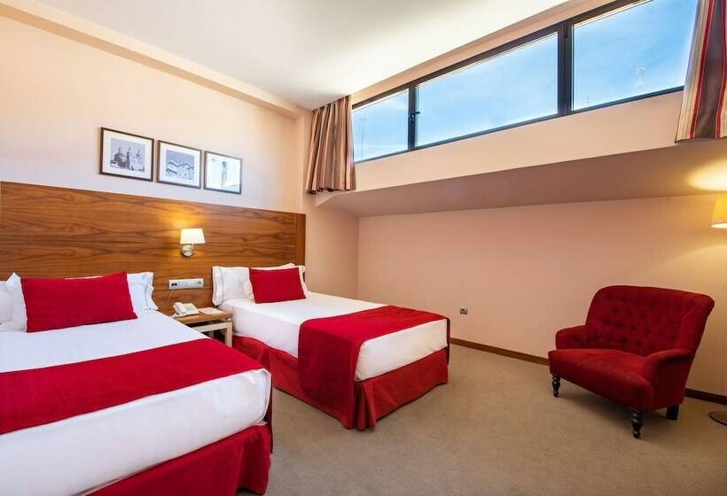 Standard Room, Casino Del Tormes