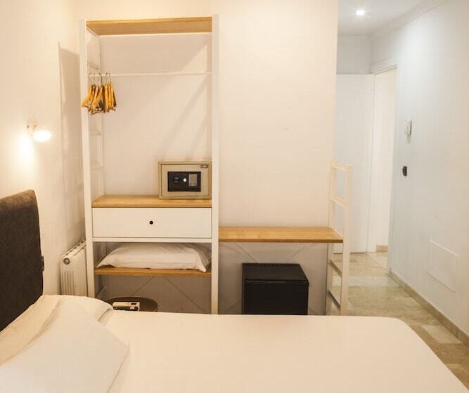 Habitación Estàndard Individual, Hostal Abril