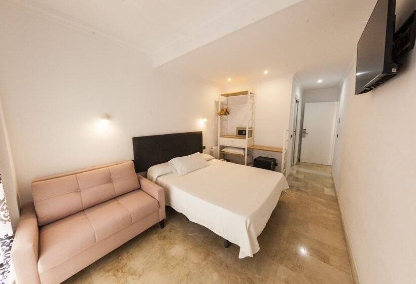 Chambre Triple Standard, Hostal Abril