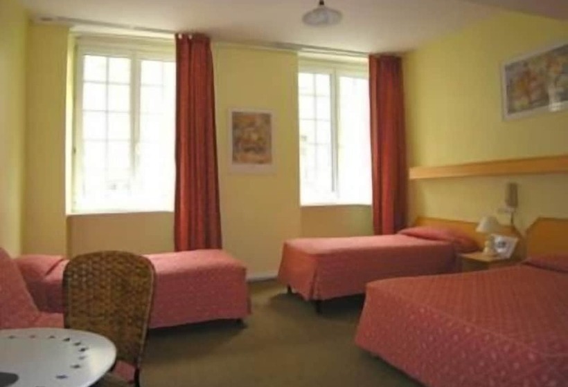 اتاق استاندارد سه نفره, Hôtel Anne De Bretagne   Réouverture 2024 Après Travaux