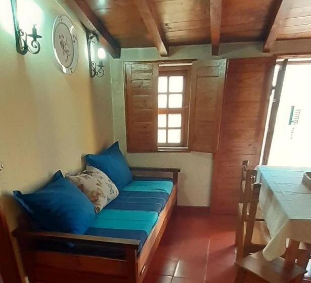 خانه 2 خوابه, Casas Do Cruzeiro