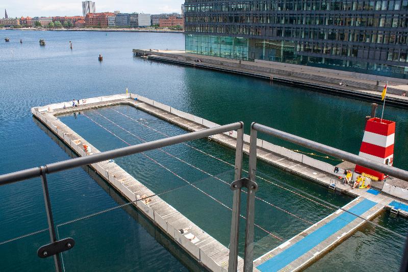 سوییت جونیور, Copenhagen Island