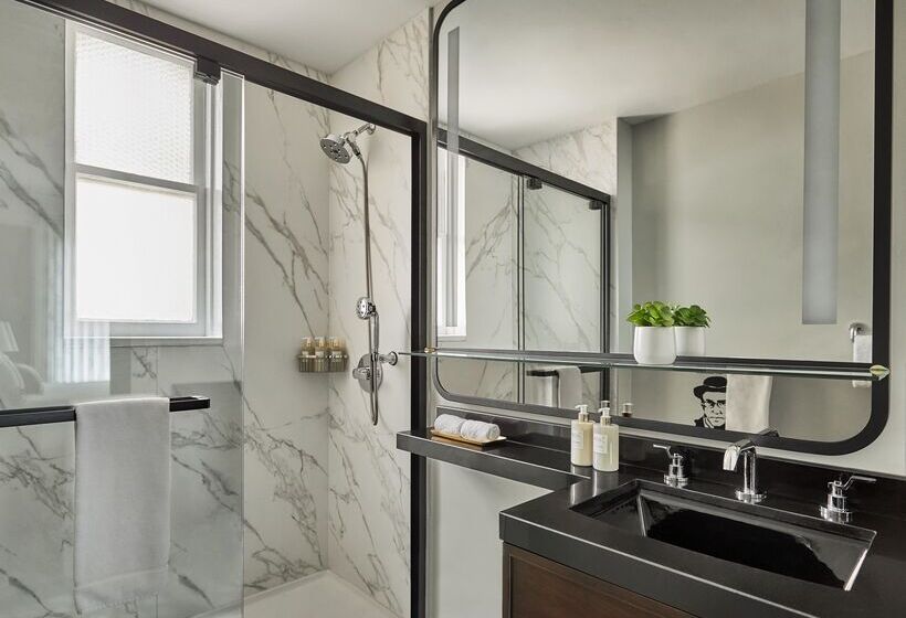 اتاق استاندارد با تخت بزرگ, Emblem San Francisco