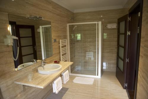 اتاق استاندارد, Euba
