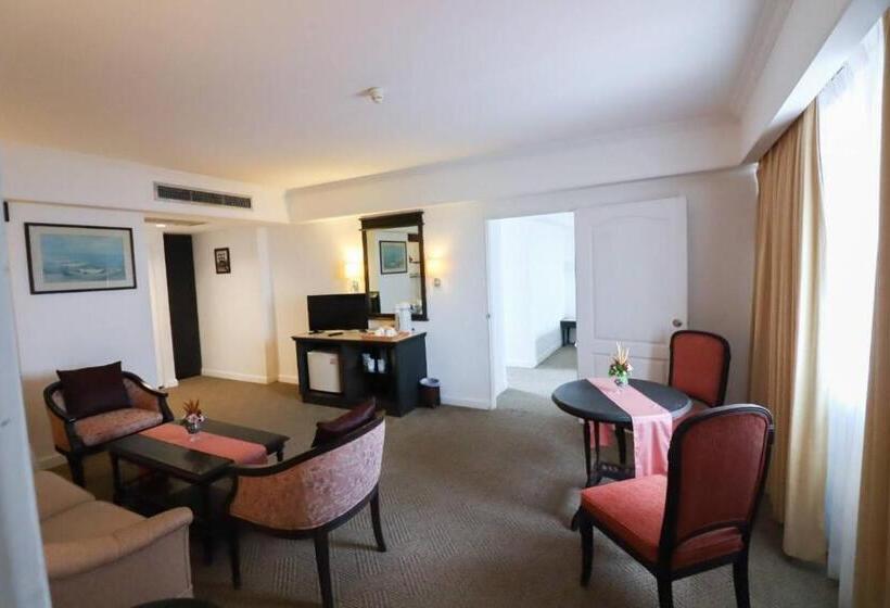 سوئیت خانواده 2 خوابه, Hua Hin Grand Hotel And Plaza   Sha Extra Plus