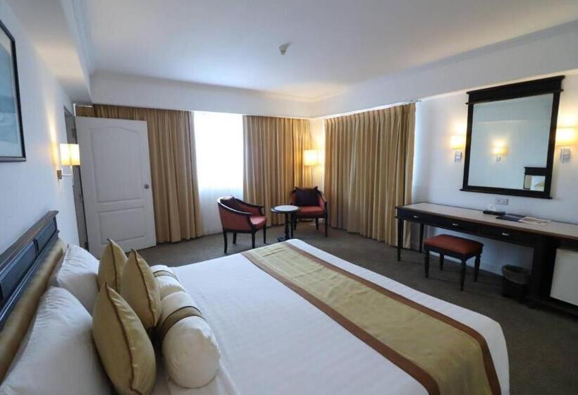 2 Bedroom Family Suite, Hua Hin Grand  & Plaza