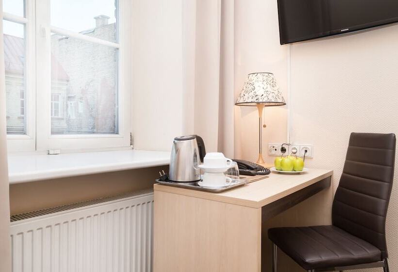 اتاق استاندارد یک نفره, Ivolita Vilnius