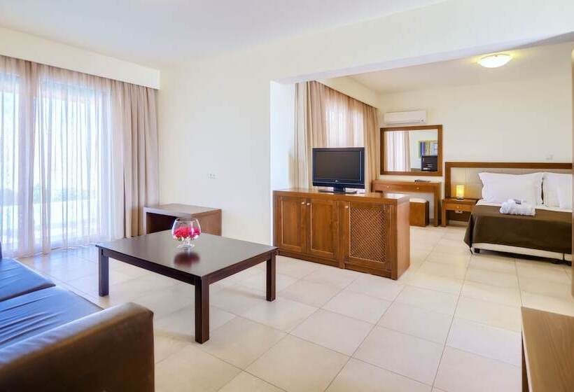 سوییت با چشم‌انداز دریا, Miramare Resort & Spa