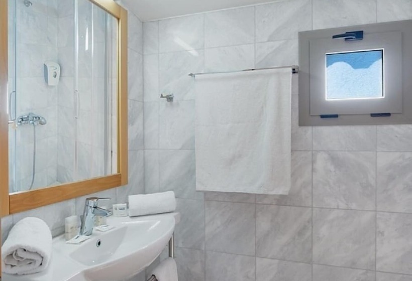 اتاق استاندارد با چشم‌انداز دریا, Miramare Resort & Spa