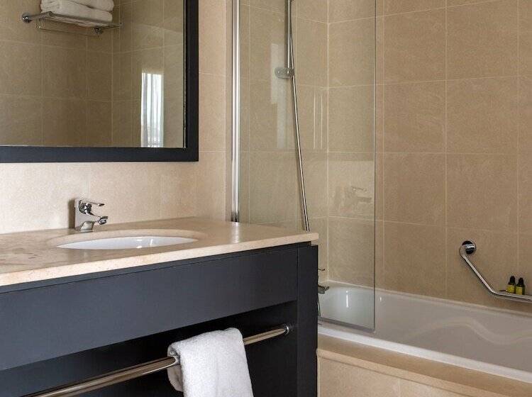 Suite with Terrace, New Hotel Of Marseille   Vieux Port