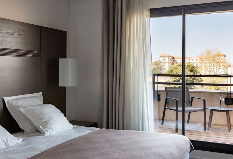 Suite with Terrace, New  Of Marseille  Le Pharo