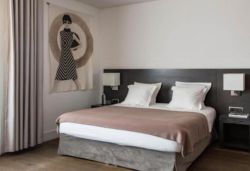 Superior Room with Terrace, New Hotel Of Marseille   Vieux Port