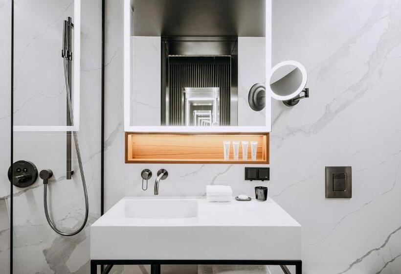 اتاق اجرایی, Nobu Hotel Warsaw