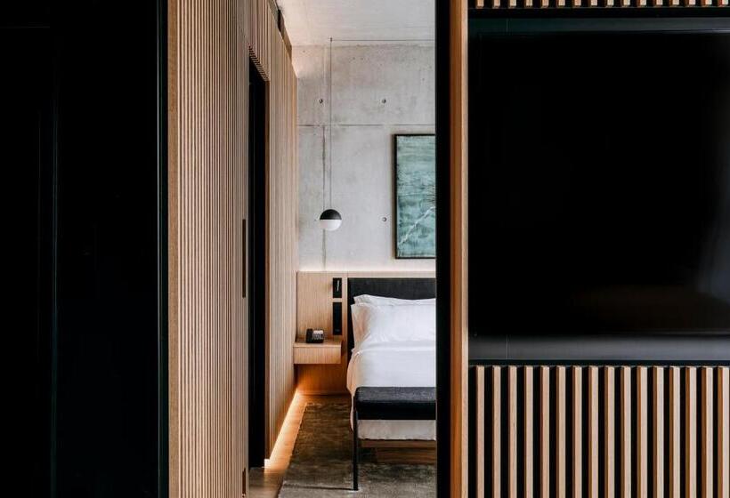 سوییت, Nobu Hotel Warsaw
