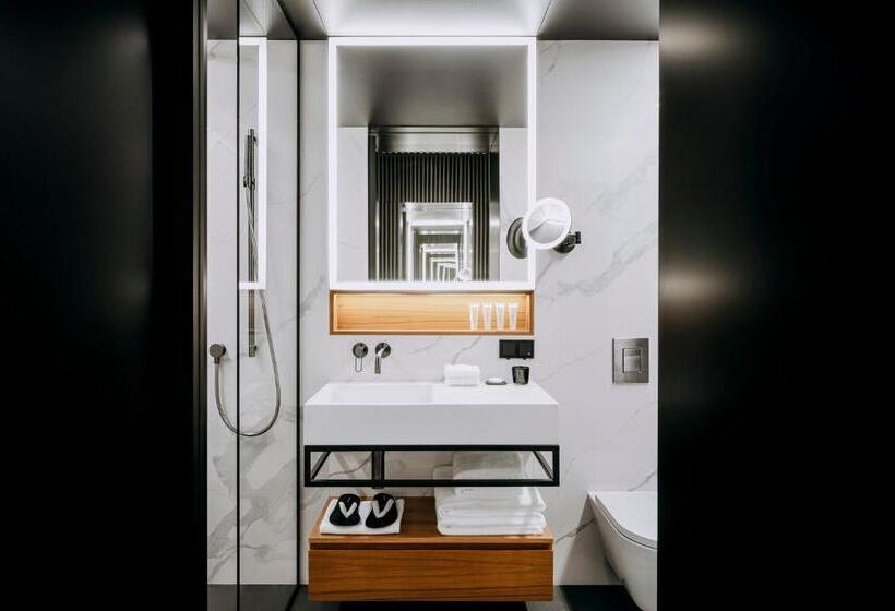 اتاق استاندارد, Nobu Hotel Warsaw