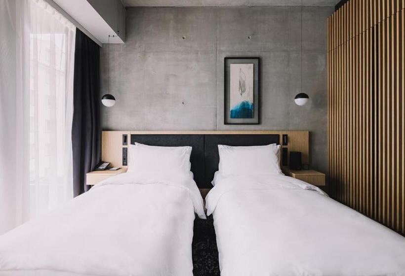 اتاق استاندارد, Nobu Hotel Warsaw