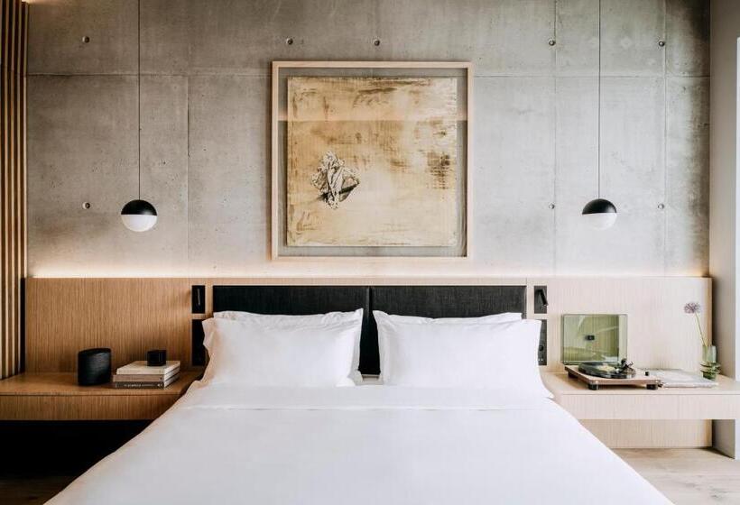 سوییت, Nobu Hotel Warsaw