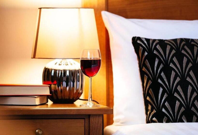 اتاق استاندارد, Pymgate Lodge Hotel Manchester Airport