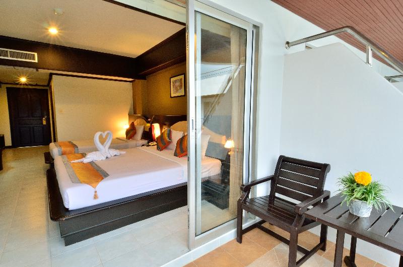 اتاق لوکس, Samui First House