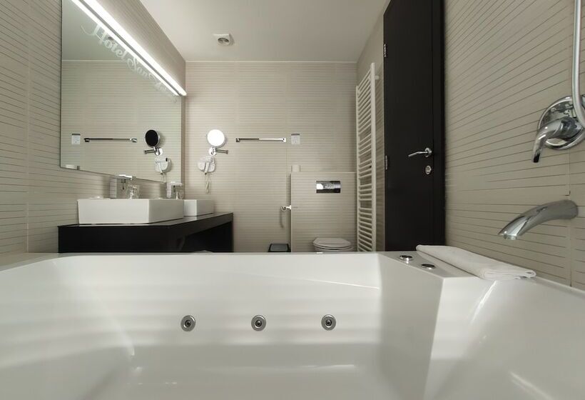 Deluxe Suite Sea View, San Antonio