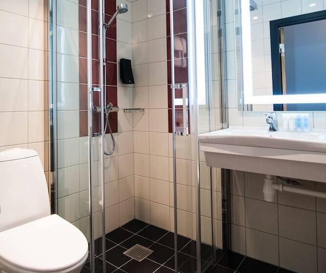 اتاق استاندارد یک نفره, Thon Hotel Nordlys