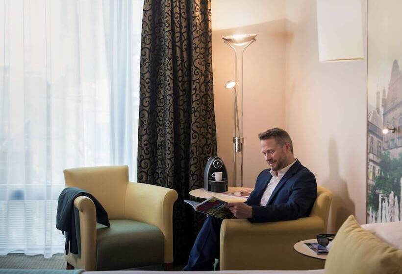 سوییت جونیور, Mercure Sheffield St Paul S Hotel & Spa