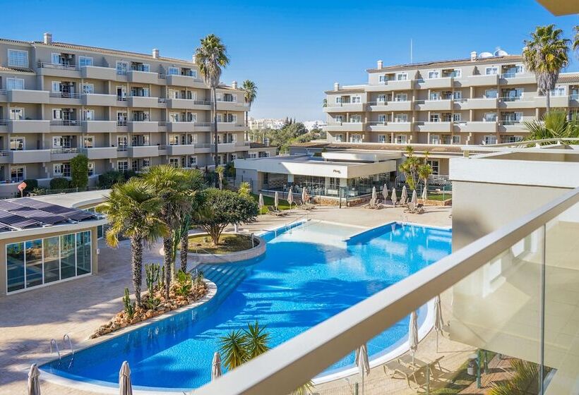 2 Bedroom Apartment Pool View, Vitor S Plaza