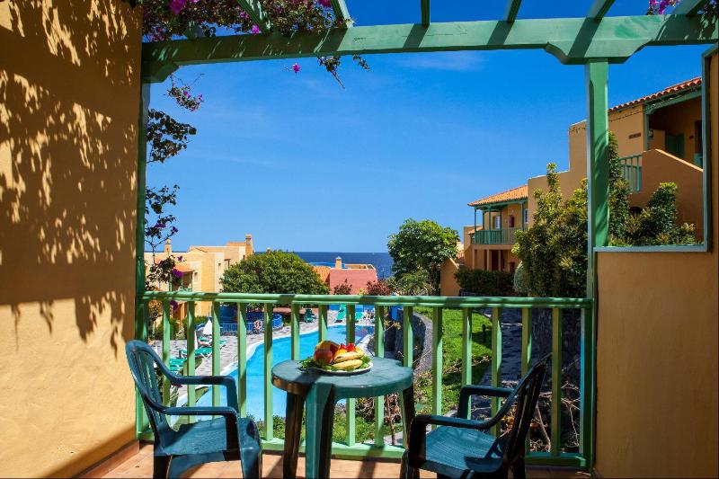 带1个卧室的带海景的公寓, Apartamentos La Caleta